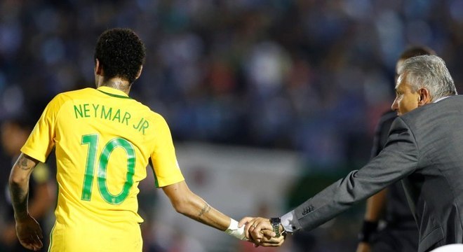 Tite garantiu que seleção brasileira de Neymar e companhia está feliz pela vitória, não pelo placar