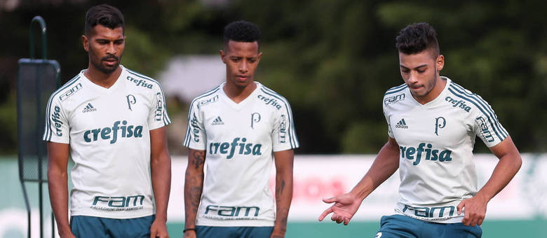 Contra o Audax neste sábado (25), Palmeiras busca a primeira colocação geral do Campeonato Paulista 2017
