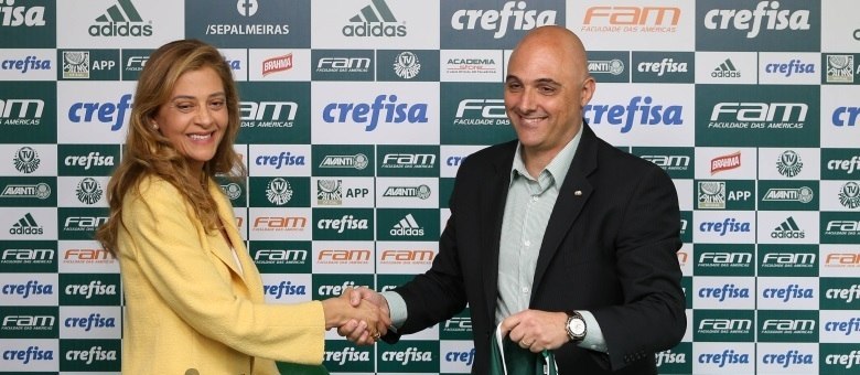 Leila Pereira, da principal patrocinadora do Palmeiras, prometeu fidelidade ao novo presidente do clube