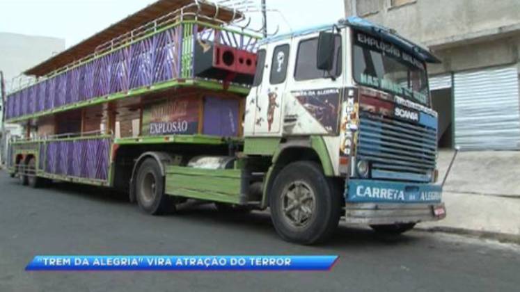 Carreta Explosão - A maior carreta da alegria do Brasil.