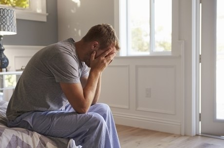 É necessário tentar fazer com a pessoa entenda que a depressão é uma doença como outra qualquer