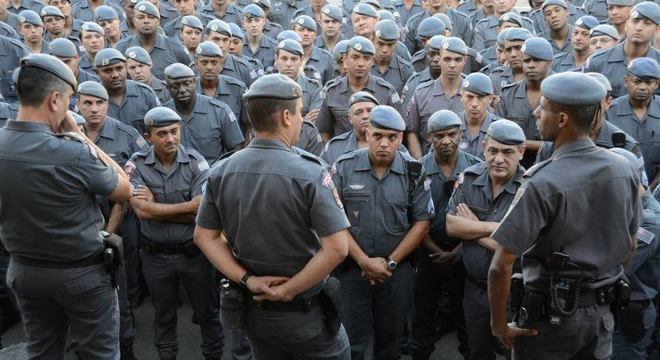 2/3 das mortes em confronto policial só contaram com a versão da PM -  Notícias - R7 São Paulo
