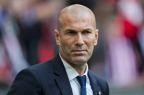 Real Madrid de Zidane enfrenta Juventus na final da Liga dos Campeões da Europa
Real Madrid de Zidane enfrenta Juventus na final da Liga dos Campeões da Europa