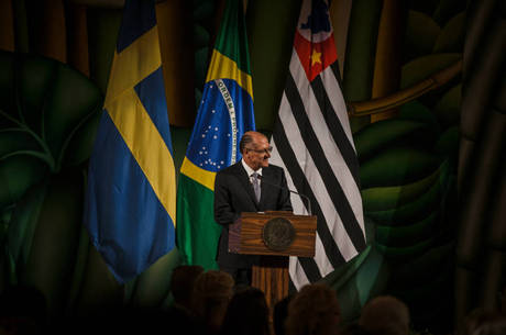 Governador diz que não participou de reunião com Temer neste final de semana Governador diz que não participou de reunião com Temer neste final de semana
