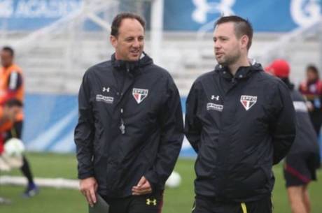 Rogério Ceni e Michael Beale têm trabalhado duro no São Paulo Rogério Ceni e Michael Beale têm trabalhado duro no São Paulo