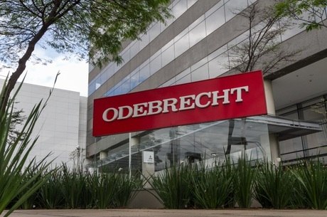 Presidente do Panamá ordenou que a Odebrecht devolvesse a concessão do projeto e cancelasse o contrato para a hidrelétrica