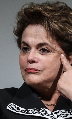 Dilma pediu anulação do impeachment ao STF