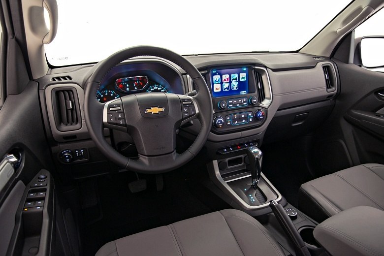 Chevrolet S10 ganha versão flex automática por R$ 107.990 - Notícias