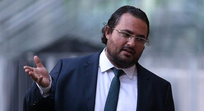 Dirigente do Palmeiras vê roteiro orquestrado e armação do Peñarol em confusão no Uruguai