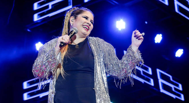Marília Mendonça fez o público de São Paulo cantar junto seus grandes hits