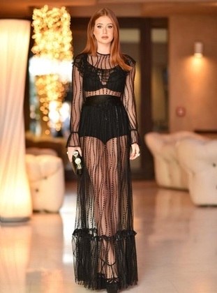 Vestido preto best sale marina ruy barbosa