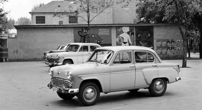 Moskvitch 407 foi produzido de 1958 a 1963 e é dos mais populares automóveis soviéticos
