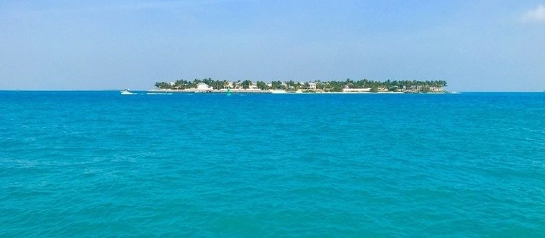 Não tem como não se maravilhas com o mar turquesa caribenho de Key West, na vista dos quartos do Margaritaville