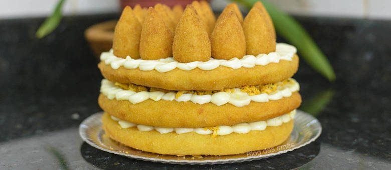 Resultado de imagem para IMAGEM BOLO DE COXINHAS