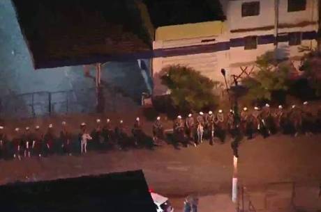 Cavalaria na Cracolândia Cavalaria na Cracolândia