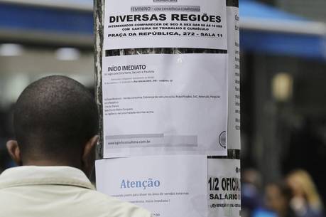 País continua registrando aumento do desemprego País continua registrando aumento do desemprego