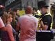 O primeiro ataque ocorreu na London Bridge. Uma van invadiu a calçada e atropelou várias vítimas. O outro ataque ocorreu no Borough Market, a 500 metros de distância, onde duas pessoas foram esfaqueadas, de acordo com a polícia