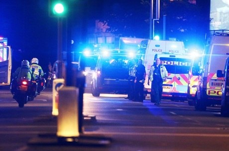 Incidente na London Bridge está sendo tratado como ato terrorista