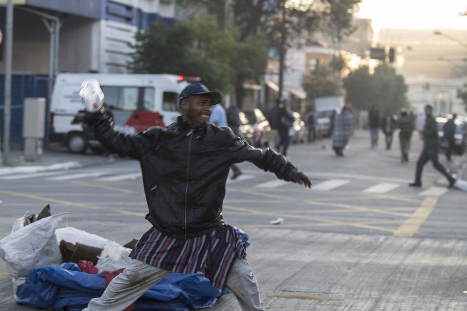 Cracolândia: fluxo de usuários é deslocado para perto da estação da Luz, no  centro de SP - Notícias - R7 São Paulo