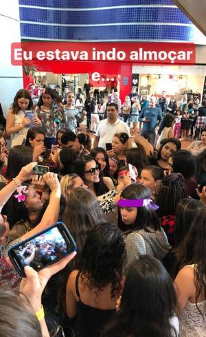 Faixa roxa tinha o nome de Larissa Faixa roxa tinha o nome de Larissa