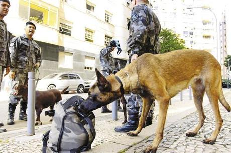 BAC conta atualmente com 70 cães e 219 policiais 