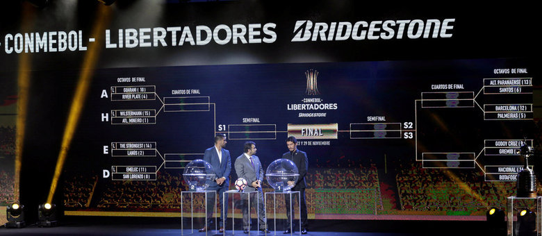 Palmeiras tem duelo complicado, e Atlético-PR enfrenta Santos nas oitavas de final da Copa Libertadores