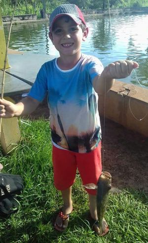 Vítima (foto) foi atingidas nas costas durante brincadeira com o primo