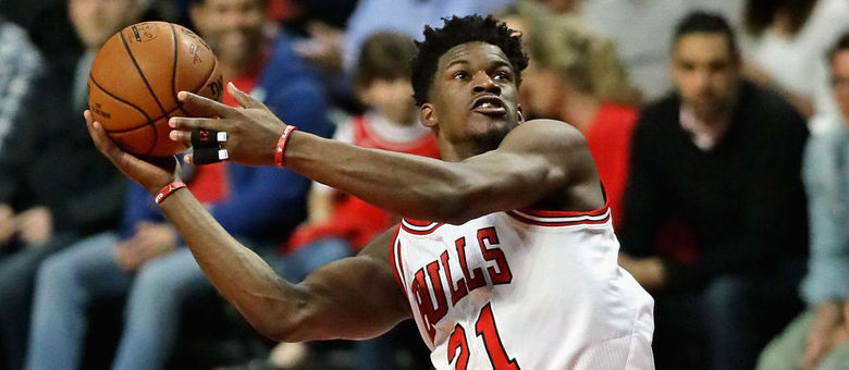 Jimmy Butler deixará o Chicago Bulls e agora será jogador do Minnesota Timberwolves na próxima temporada 