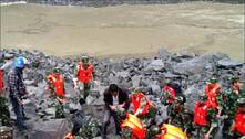 Deslizamento de terra deixa mais de 120 pessoas soterradas na China