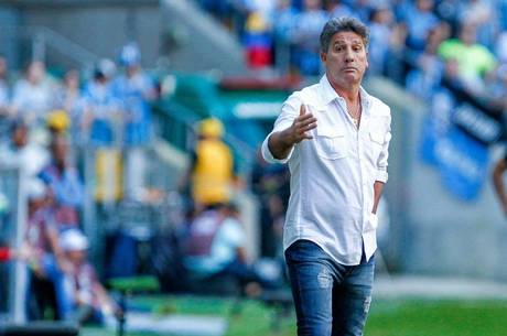 renato: "Despencar fica difícil, mas tropeçar ele vai" renato: "Despencar fica difícil, mas tropeçar ele vai"