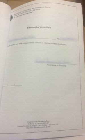 Documento de internação voluntária foi assinado após exame realizado na Luz