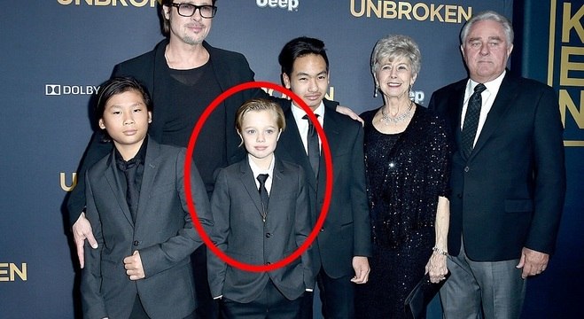 Filha De Angelina Jolie E Brad Pitt Comeca Processo De Mudanca De