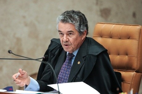 Ministro viu assunto com 'perplexidade'