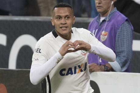 Léo Jabá deixa o Corinthians e vai para a Europa aos 18 anos Léo Jabá deixa o Corinthians e vai para a Europa aos 18 anos