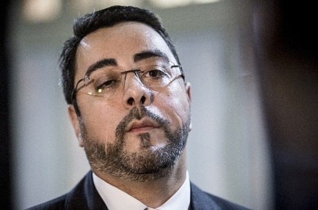 {featured} Juiz federal Marcelo Bretas bloqueou mais de R$ 18 bi de suspeitos