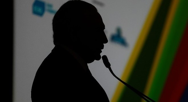 Em crítica à reforma trabalhista, Temer será retratado como vampiro