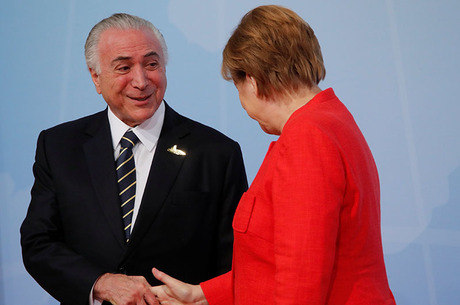 Michel Temer se encontrou com Ângela Merkel nesta sexta-feira (7)
