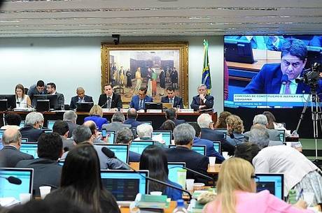 Comissão passou por modificações Comissão passou por modificações