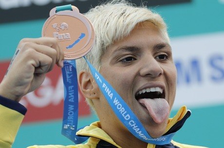 Ana Marcela chegou na 3ª colocação na maratona aquática
