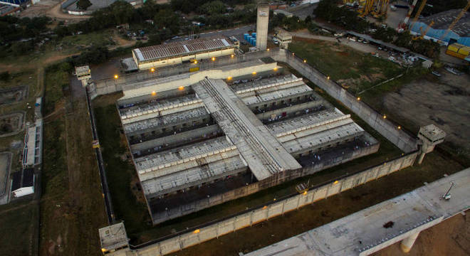 Imagem aérea do Centro de Detenção Provisória de Guarulhos, em São Paulo Imagem aérea do Centro de Detenção Provisória de Guarulhos, em São Paulo