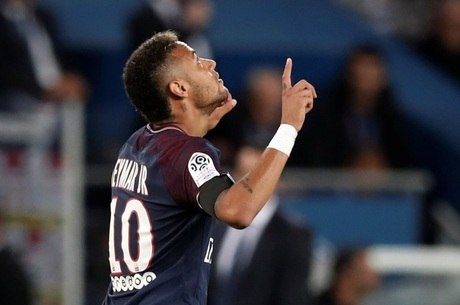 Barcelona processa Neymar e quer 8,5 milhões de euros por "danos e prejuízos"

