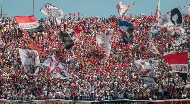 São-paulinos fizeram festa no Morumbi na véspera de clássico com torcida única