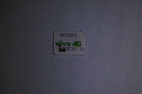 Chip que estava na mão de menino