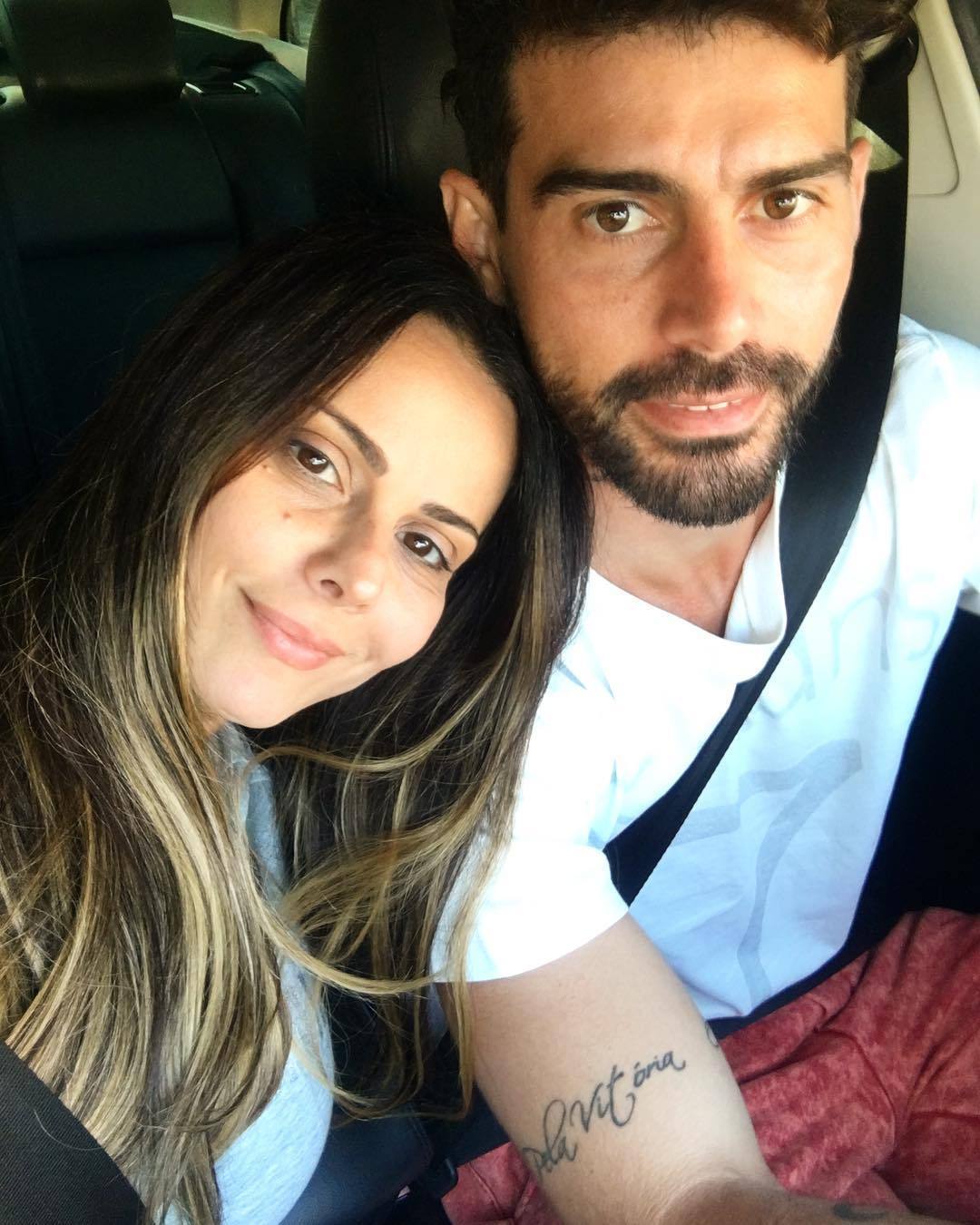 Acabou o amor? Confira os casais famosos que se separaram este ano Fotos R7 Famosos e TV