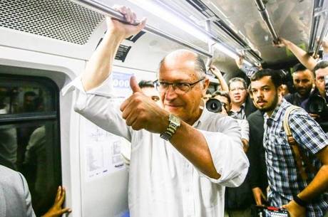 Resultado de imagem para alckmin e o metro
