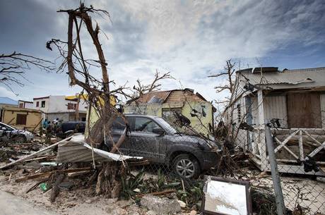 Furacão Irma deixou um rastro de destruição em Saint Martin, no Caribe Furacão Irma deixou um rastro de destruição em Saint Martin, no Caribe