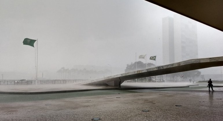 Praça dos Três Poderes em Brasília - DF