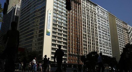 Texto da MP prevê que governo tenha poder de veto sobre decisões da estatal
