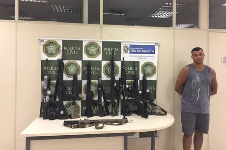 Resultado de imagem para fotos de Polícia Civil prende traficante que comandou invasão da Rocinha