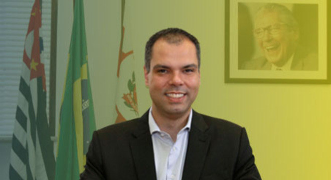 Vice-prefeito se Secretário da Casa Civil, Bruno Covas assume Prefeitura de SP